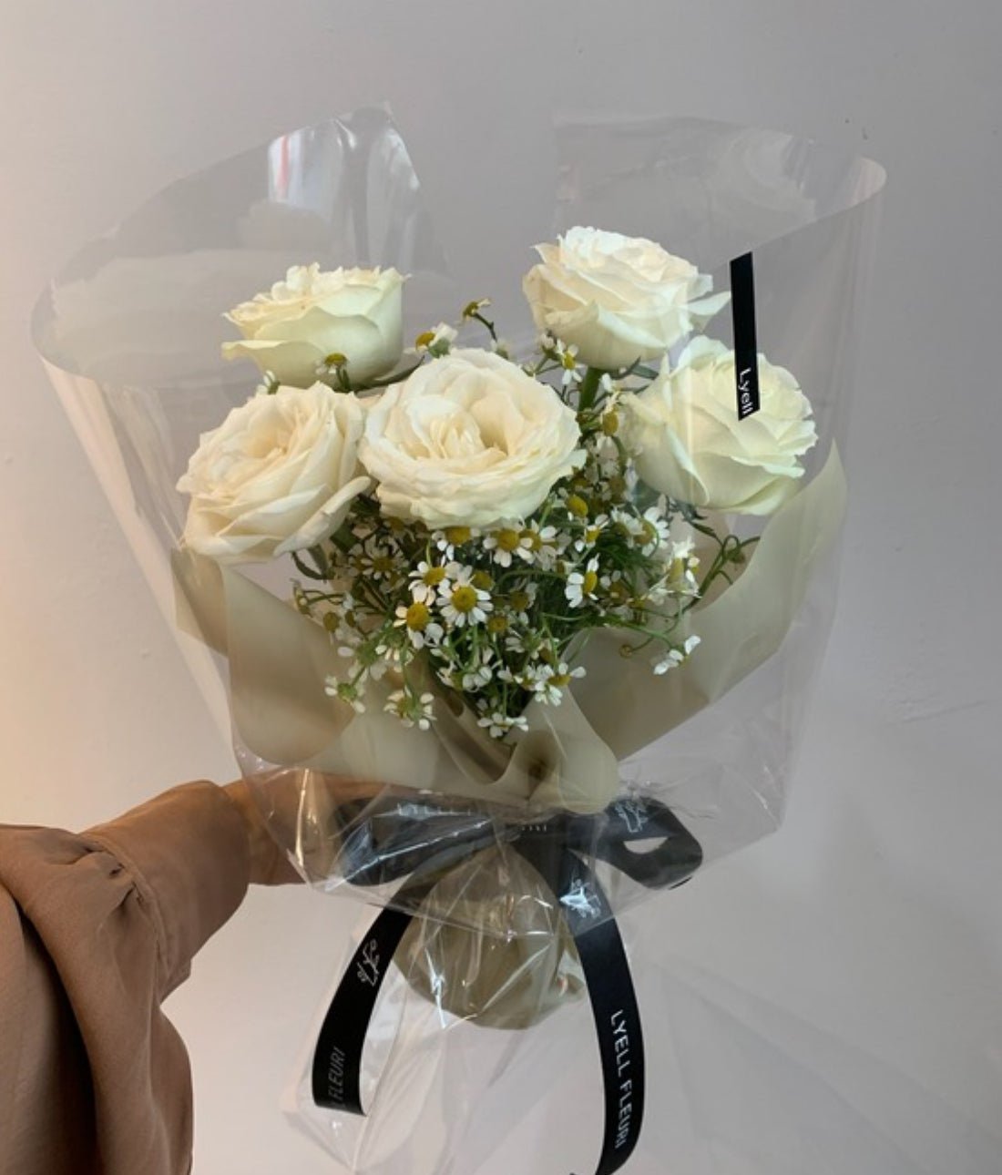 Rosy Daisy - Small Bouquet