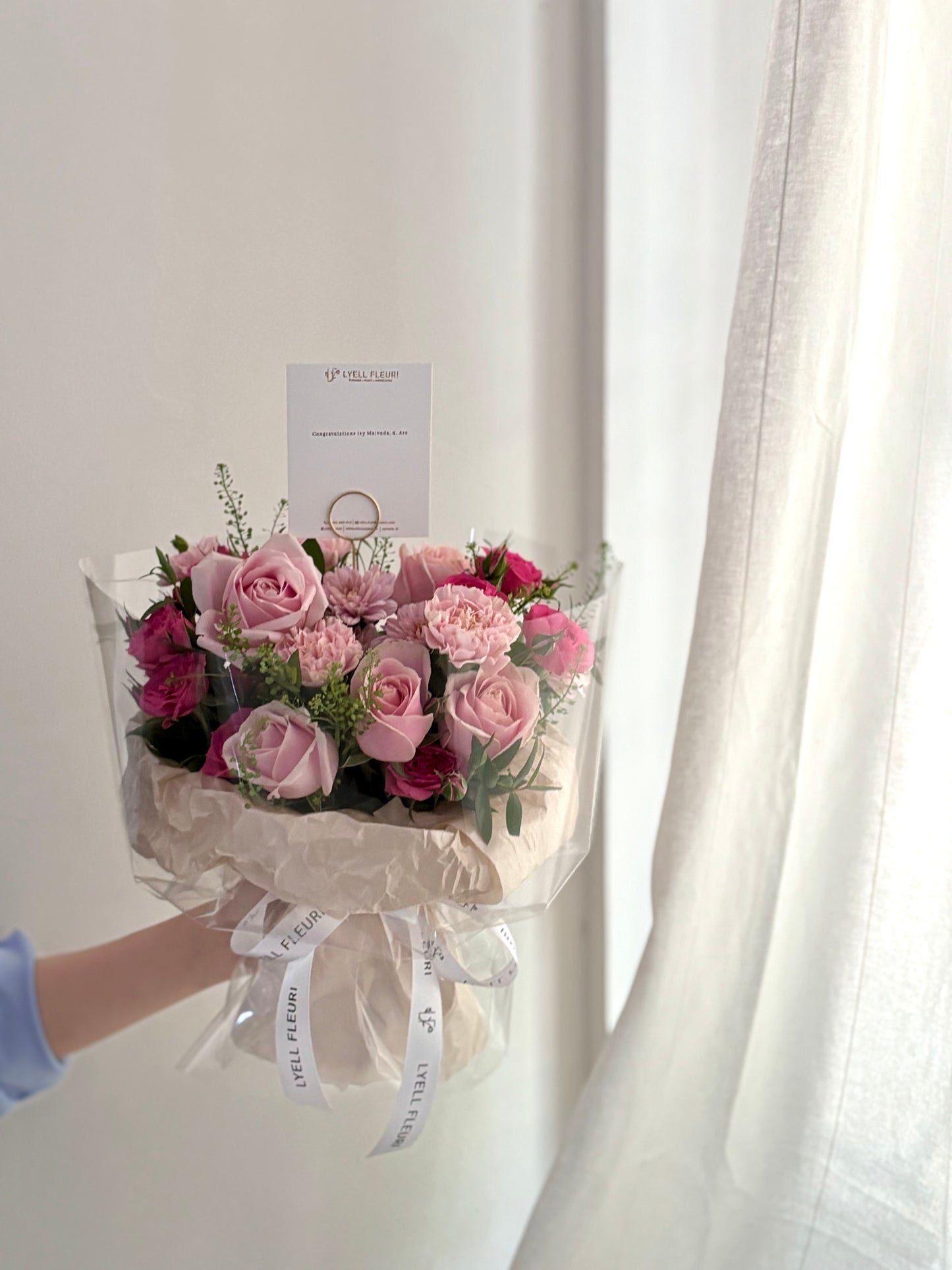 The Fine Rouge Round Bouquet
