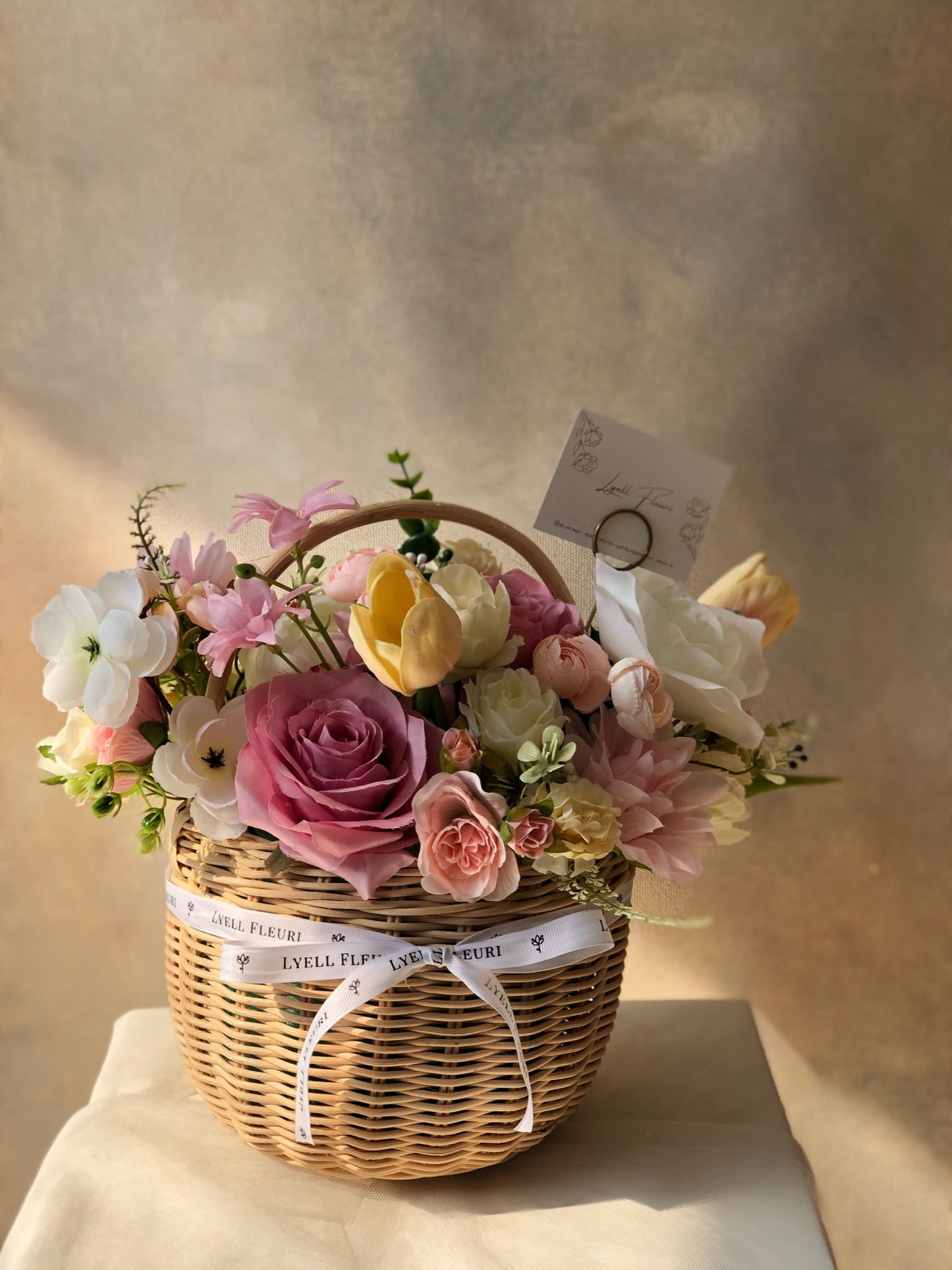 Omakase Artificial Flower Round Basket