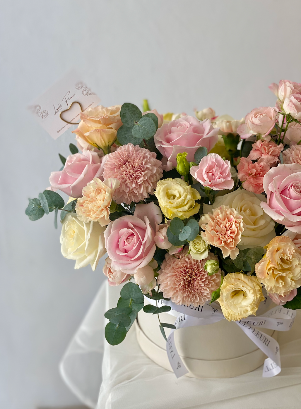 Peachy Pink Round Box