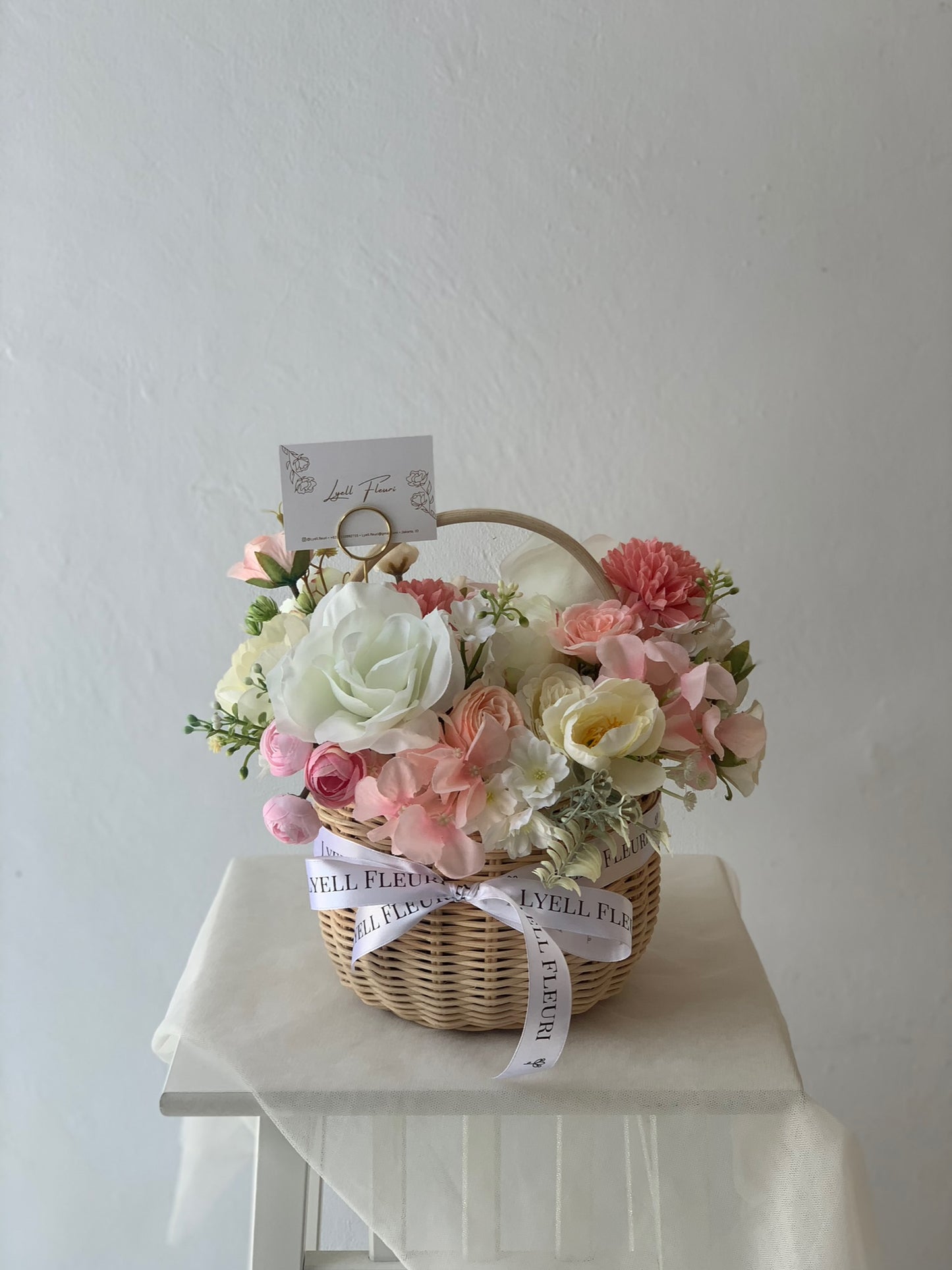 Omakase Artificial Flower Round Basket