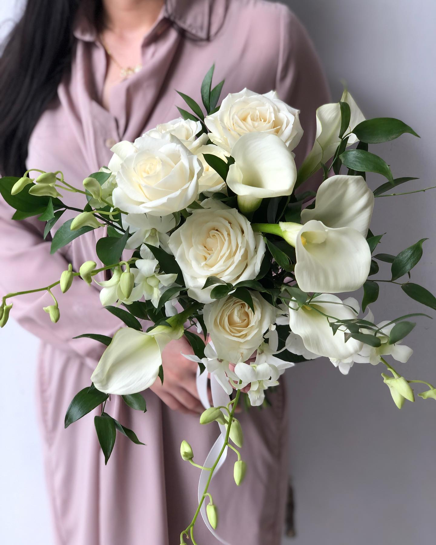 Calla Lily Semi Cascading Bouquet