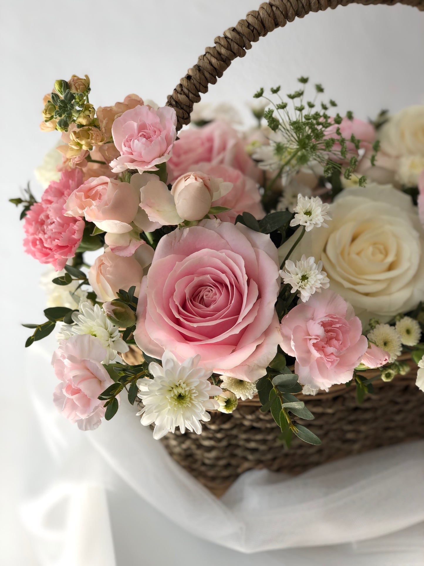 Pink Town Premium Basket