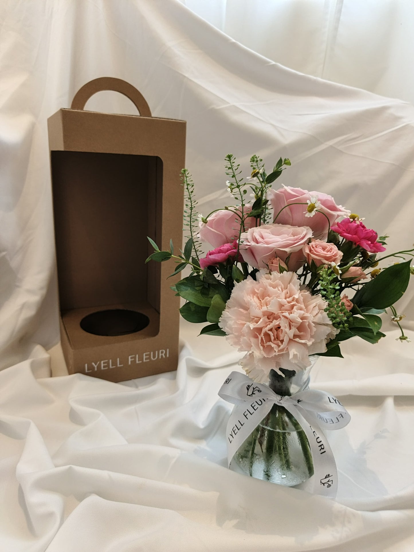 Sweet Berry - Vase (Small)