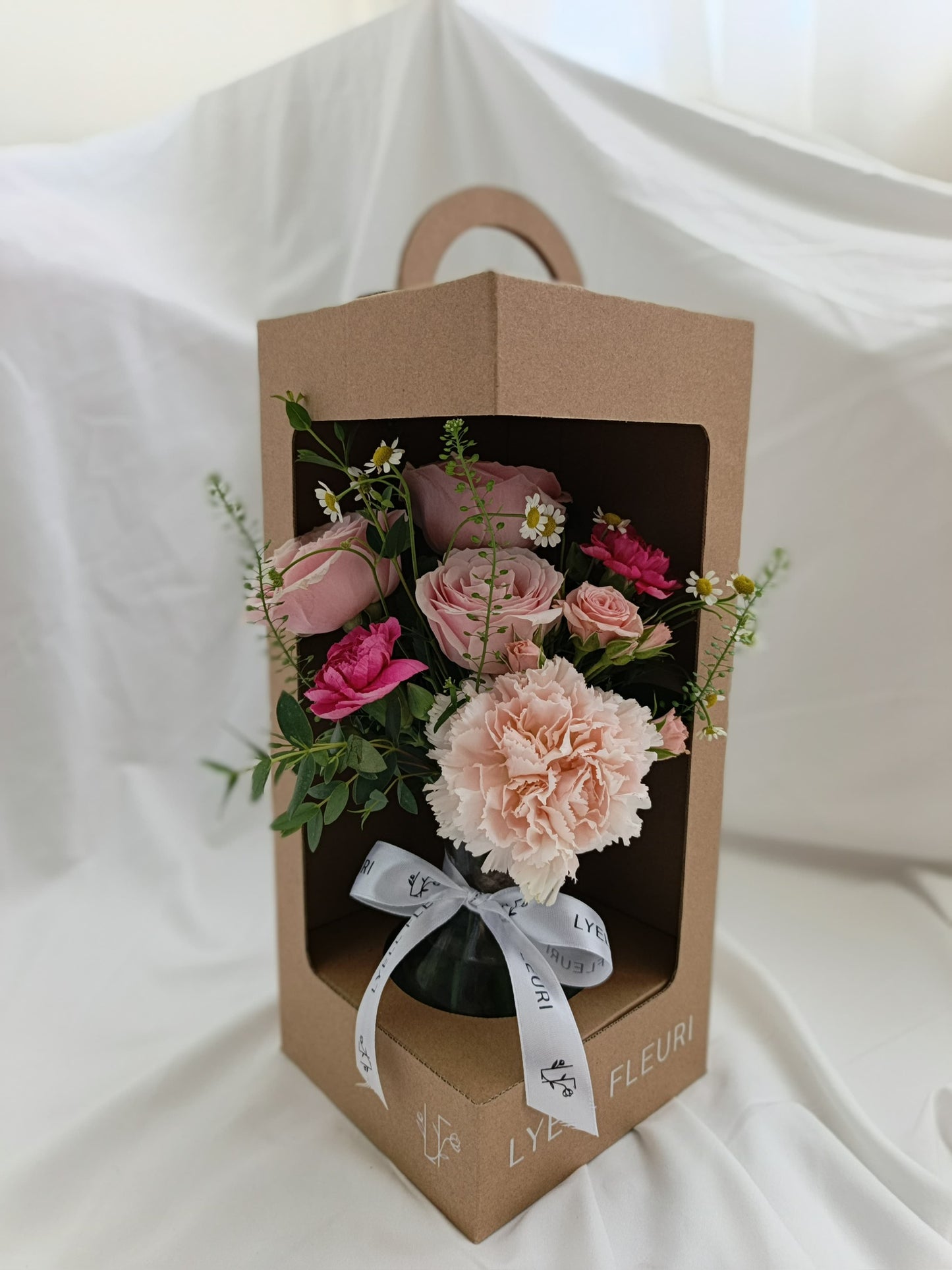 Sweet Berry - Vase (Small)