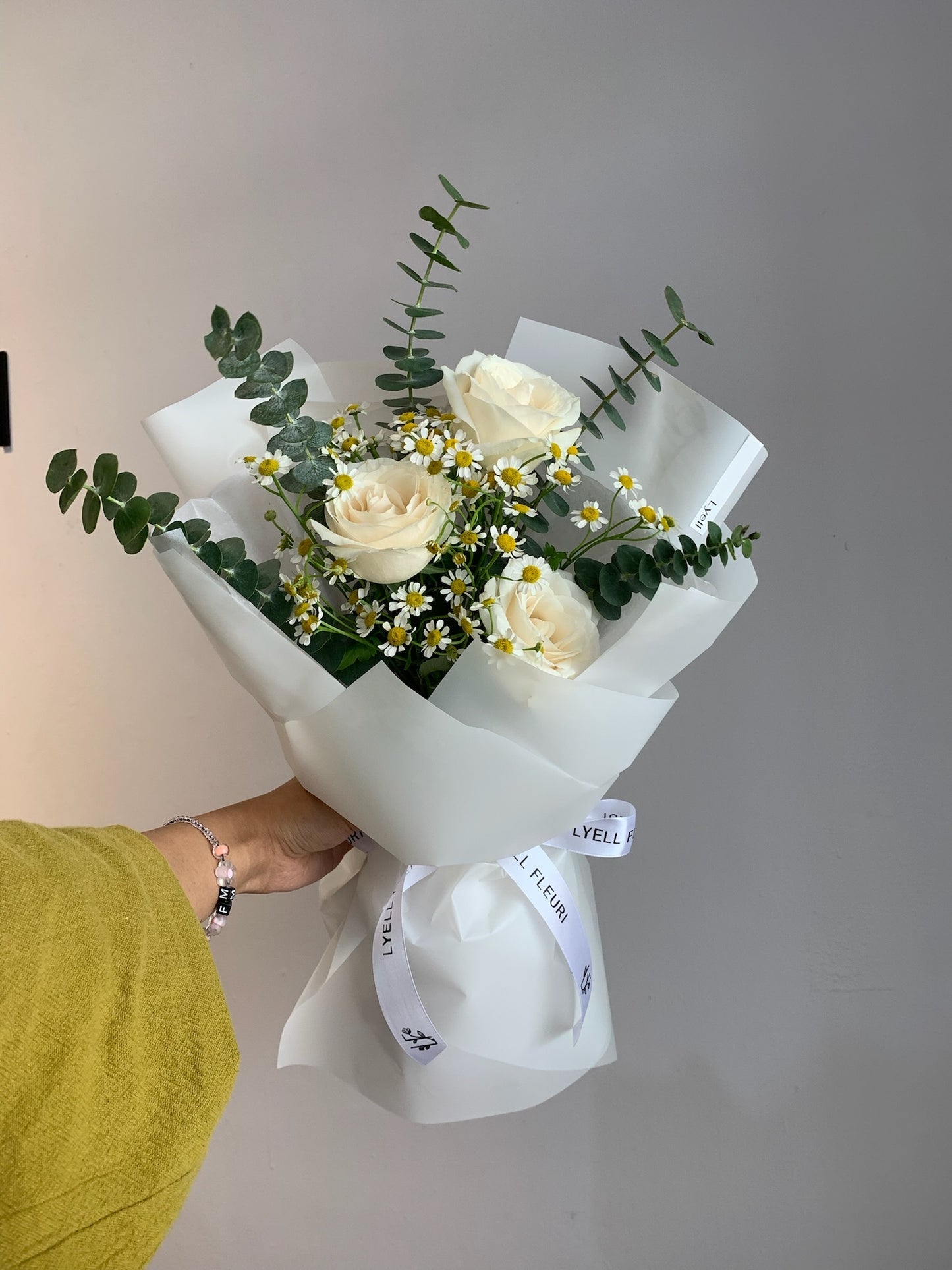 Rosy Daisy - Small Bouquet