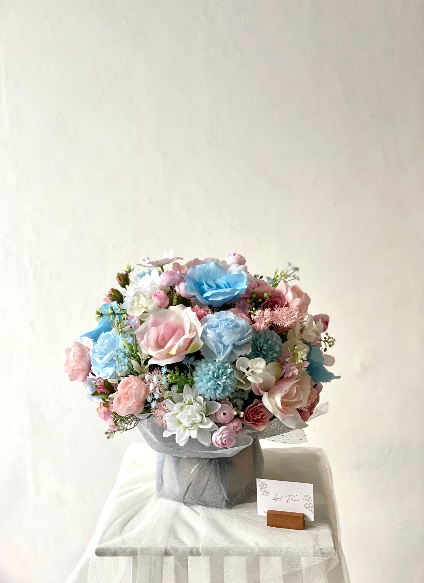 Lollipop Artificial Wrapped Vase